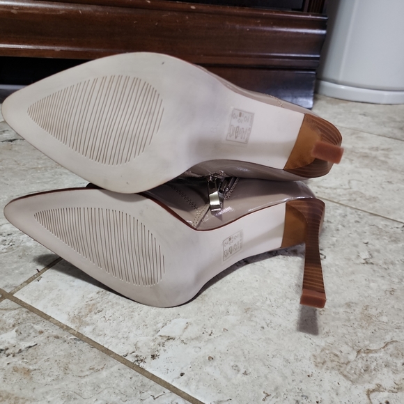 Azalea Wang Heel Booties Size 8.5 - Picture 10 of 12